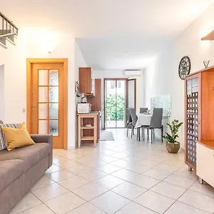A Casa Di Luca Holiday home Pula